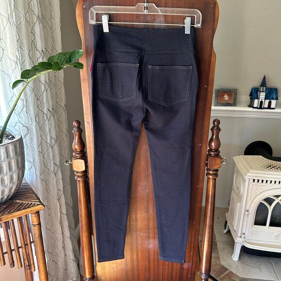 New Spanx Jean-ish Ankle Leggings Size Medium Blue Pull On Stretch Shaping - Picture 2 of 7